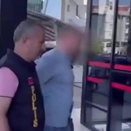 Бивш украински депутат закла малките си деца в турски хотел
