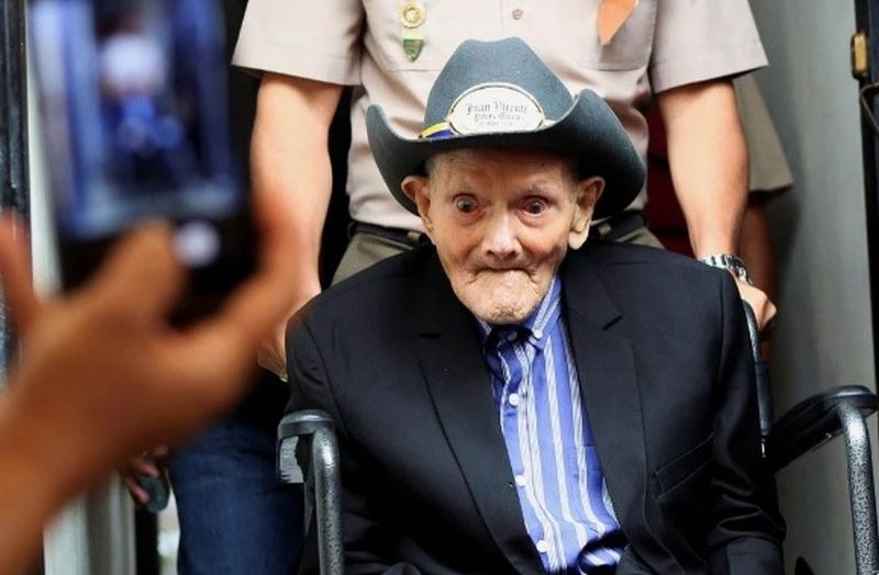 Най-възрастният мъж в света - Хуан Висенте Перес Мора от