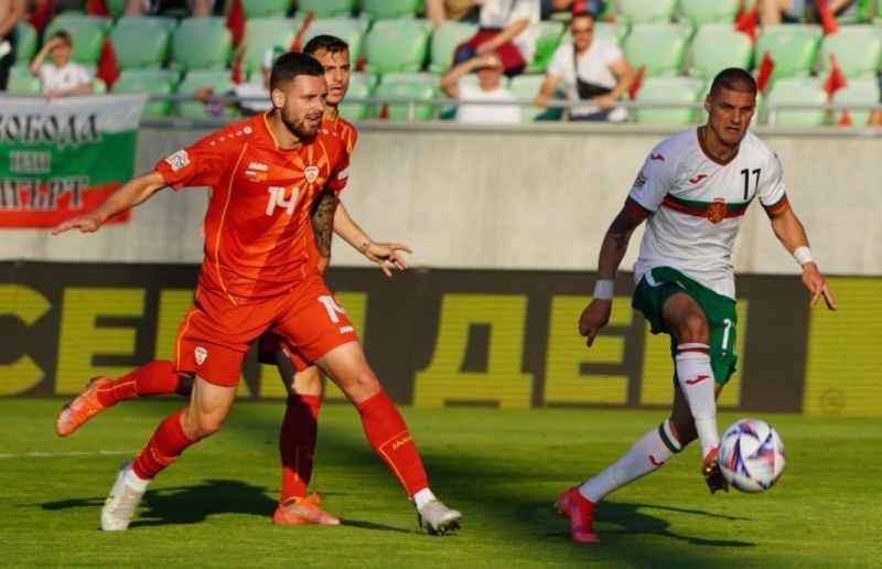 Националния отбор на България по футбол започна с равенство -