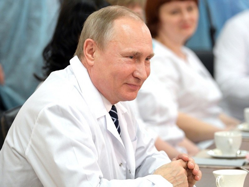 Newsweek: Путин се подложи на лечение на рак през април