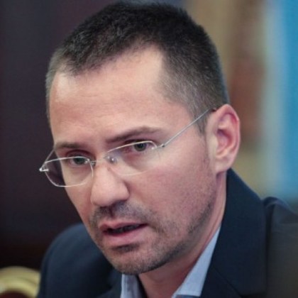 Джамбазки за палежа в наш център в Битоля: Искат в ЕС, но няма да стане!