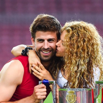 Музикалната звезда Шакира показа шокираща снимка от клиника в Барселона само