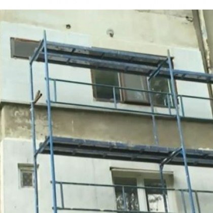 Нелепа ситуация с ремонт в София Неканени гости нахлуха в