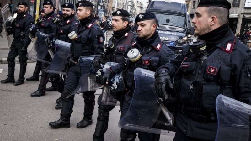 Полицията в Италия засече 4,3 тона кокаин с цена на