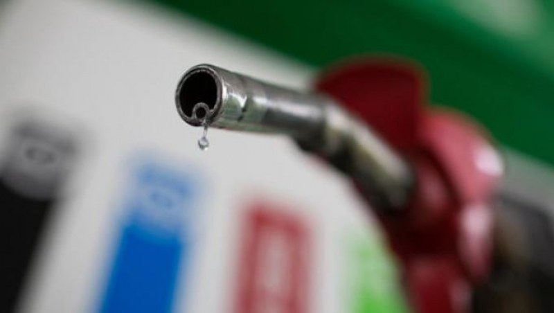 Одобриха проект за забрана на продажбите на бензинови и дизелови коли