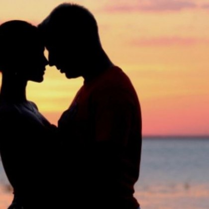 Казват че любовта се появява от пръв поглед но според