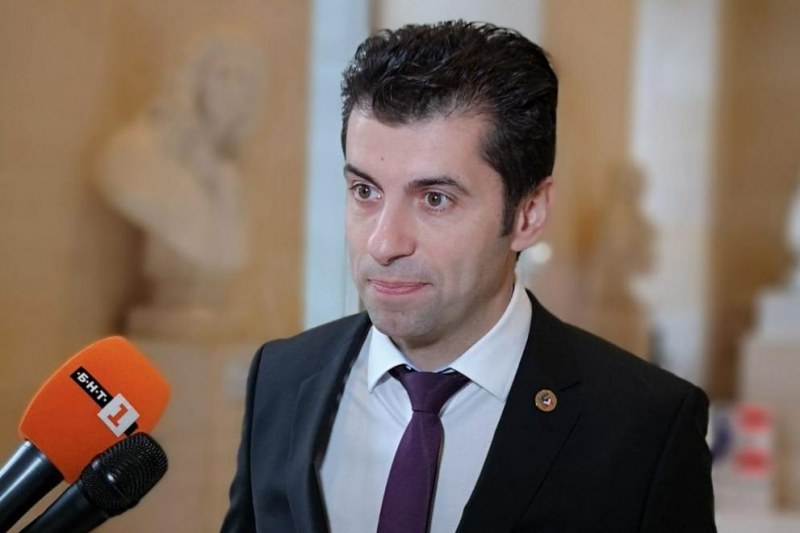Министерският съвет обясни какво е правил Кирил Петков в Солун в петък