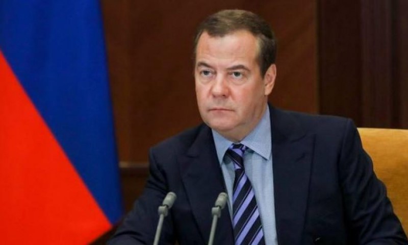 Медведев постави под въпрос съществуването на Украйна