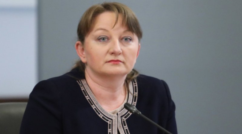 Сачева: Държавата се води към фалит, политиката на сегашното управление е неадекватна