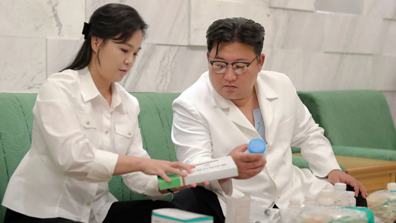 Ново заболяване избухна в Северна Корея, Ким дарява личните си лекарства