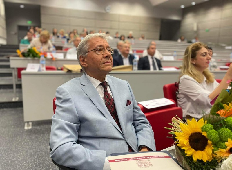 Проф. Костянев официално стана почетен гражданин на Пловдив ВИДЕО