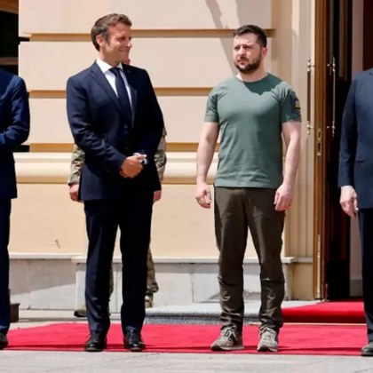 Лидерите на Германия Франция и Италия по време на посещението
