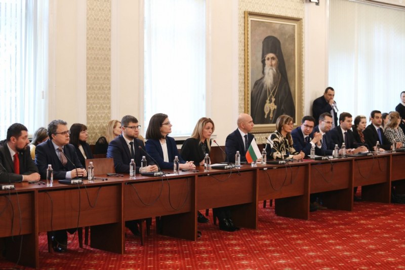 Френското предложение за РС Македония ще се решава утре от Външната комисия