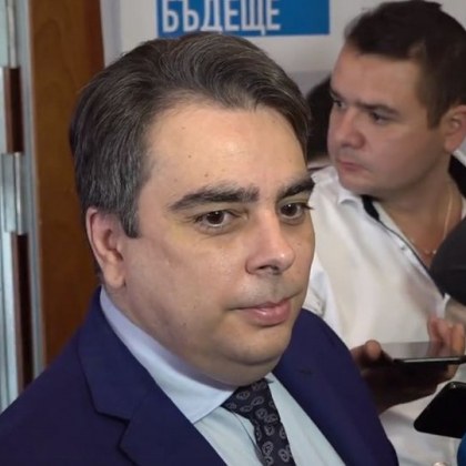 От съвестта на шестима души зависи вотът на недоверие НА ЖИВО