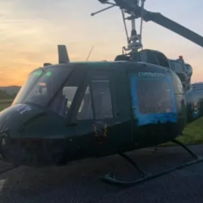Вчера вечерта хеликоптер се разби на път в селски район