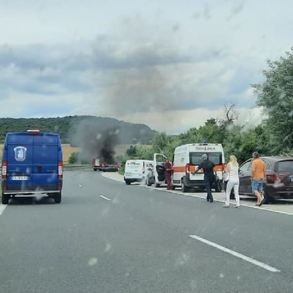 Лека автомобил гори до Варна Инцидентът е станал на пътя
