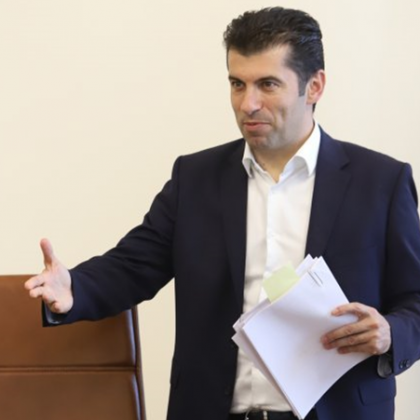 Не може от две седмици КСНС да не се свиква