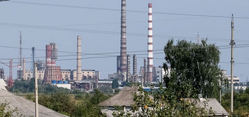Изведоха гражданите, блокирани в украинския 