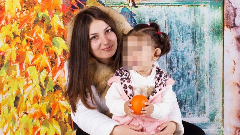 Майката, наръгала дъщеря си 10 пъти, е с психично заболяване