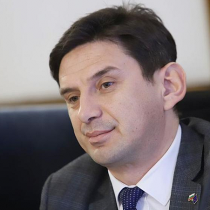 Омразата и лъжата трябва да напуснат политическото мислене и поведение