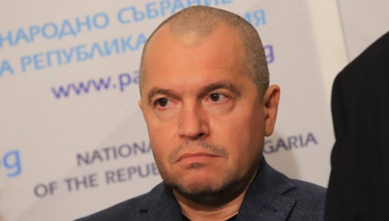 Кирил Петков лъже, оказвал е натиск, за да съставят списък за изгонване на руски дипломати