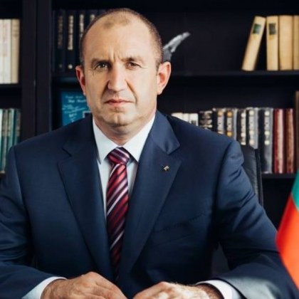 Президентът Румен Радев призова министър председателя да свика заседание на