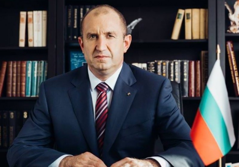 Президентът Румен Радев призова министър-председателя да свика заседание на Министерския