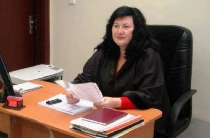5 години ще лежи пловдивска адвокатка за измама за 30 бона
