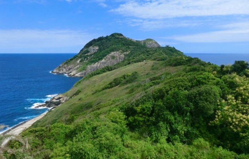 Остров край югоизточното крайбрежие на Бразилия има една от най-тъмните