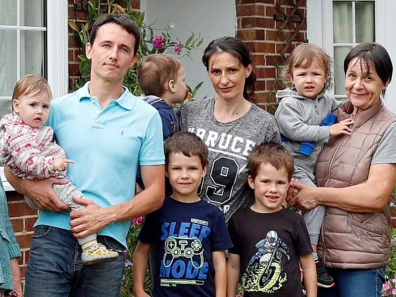 Британски офицер изгони семейство украински бежанци с 5 деца. Защо?