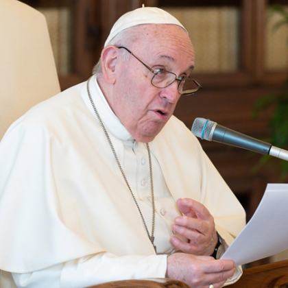 Папа Франциск отхвърли всички спекулации че планира да подаде оставка
