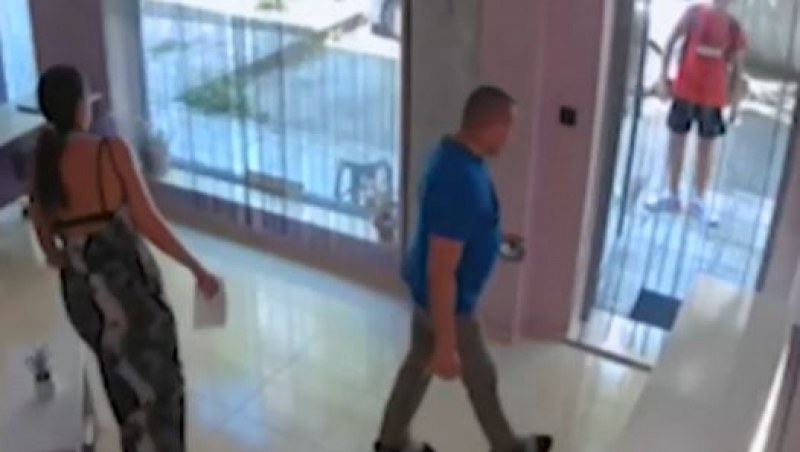 Пиян турист нападна фризьорка в Бургас. Освободиха го ВИДЕО