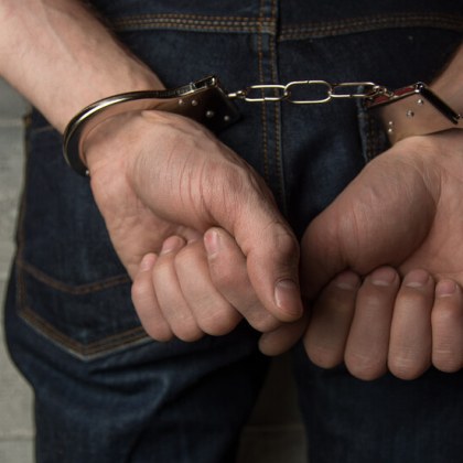 Пловдивчанин бе арестуван като заподозрян за разпространение на наркотици При