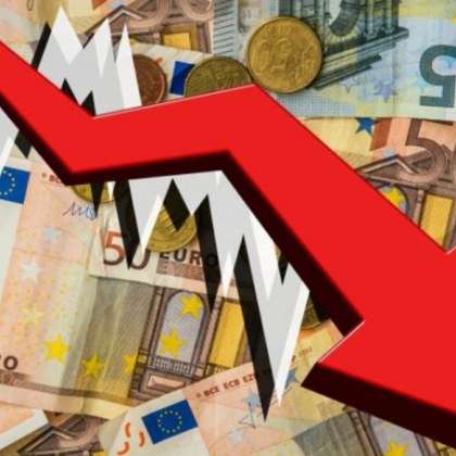 Еврото е загубило 10 от стойността си спрямо долара тази година