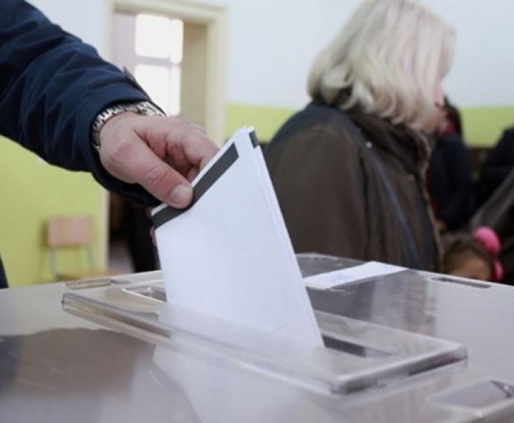 Отново не обсъдиха предложението за връщане на хартиената бюлетина