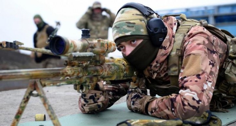 Руските сили започнаха офанзивата в източната укрианска Донецка област. Властите