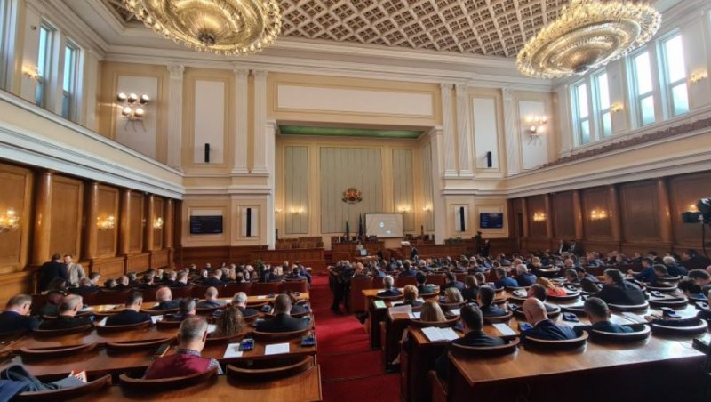 Парламентът реши: вдига се прагът на регистрация по ДДС
