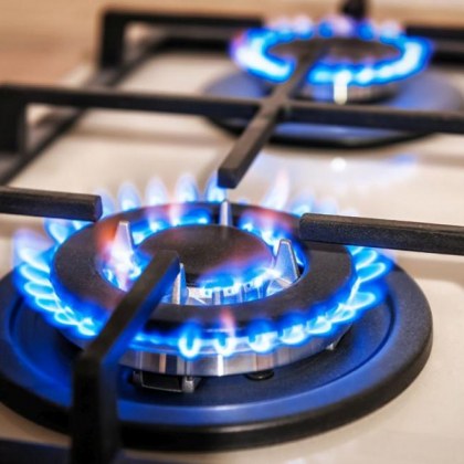 КЕВР утвърди рекордна за България цена на газа - с 32% по-висока