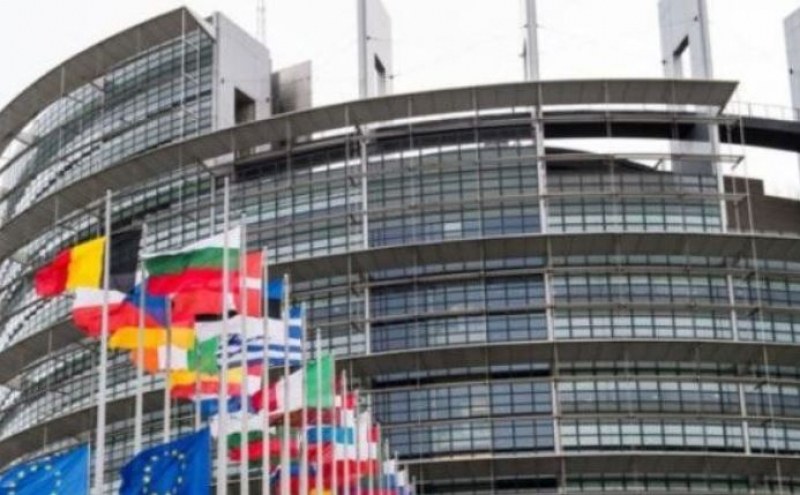 В Европейския парламент бе обявено, че снимките от спалнята на Борисов са манипулирани