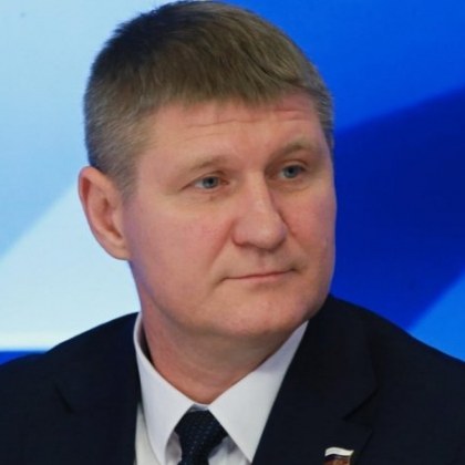Руски политик предложи Байдън да бъде обявен за международно издирване