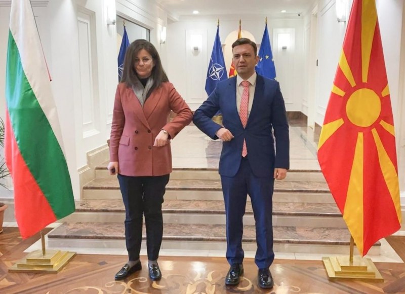 Външните министри ще обсъдят как се изпълнява договорът между България и РСМ