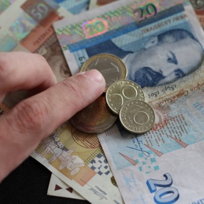 Една четвърт от работещите българи не могат да си позволят почивка