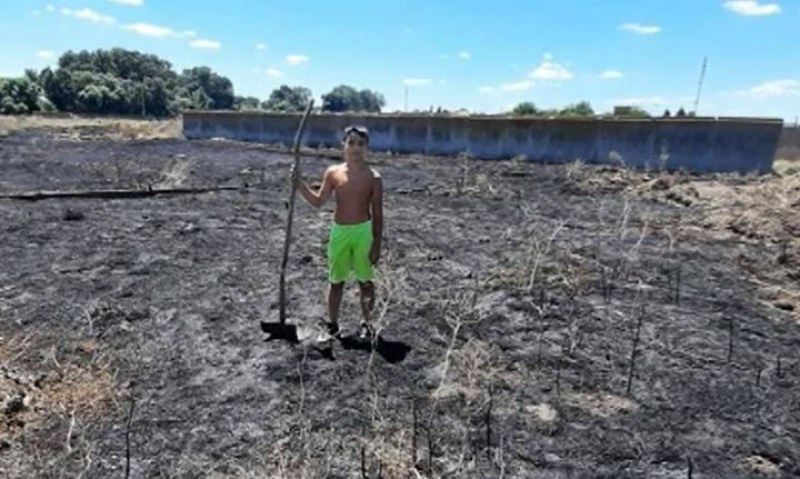 Второкласник се включи в гасенето на пожар край Сливен