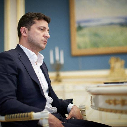 Няколко украински радиостанции съобщиха, че Зеленски е в реанимация