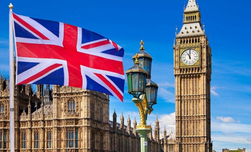 Туристите от ЕС ще кандидатстват за разрешение за пътуване до Великобритания