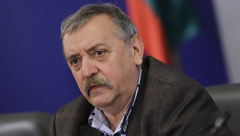 Ако сега се ваксинираш, следващите месеци си защитен и от новите варианти
