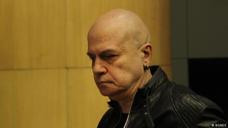 Христо Иванов не притежава чувство за срам