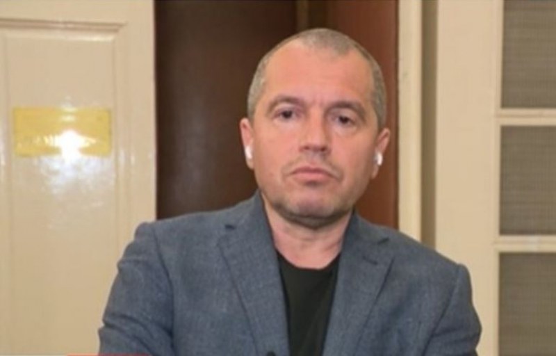 Тошко Йорданов: Петков обеща евтин газ и излъга