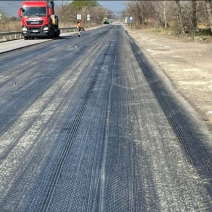 АПИ прекрати всички нови поръчки за ремонт и поддръжка на пътищата