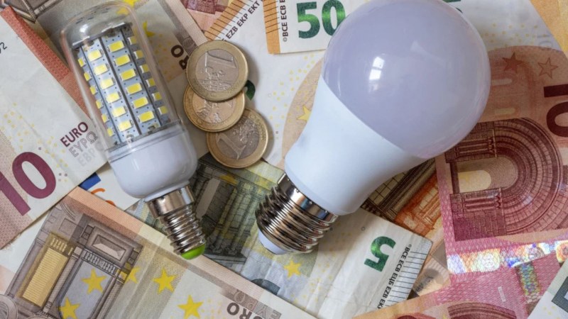 Бизнесът в паника, че от август може да останат без обещаните компенсации заради скъпия ток
